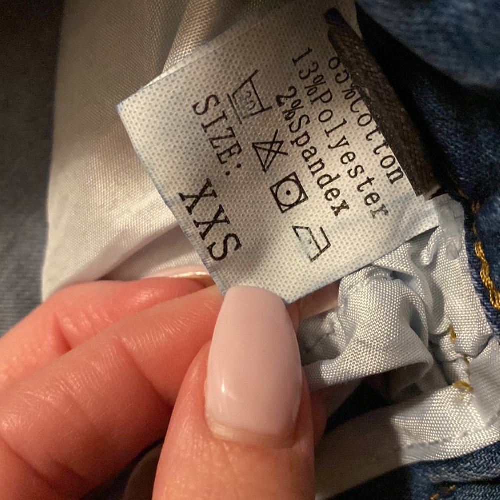 Jeans - Picture 4 of 5